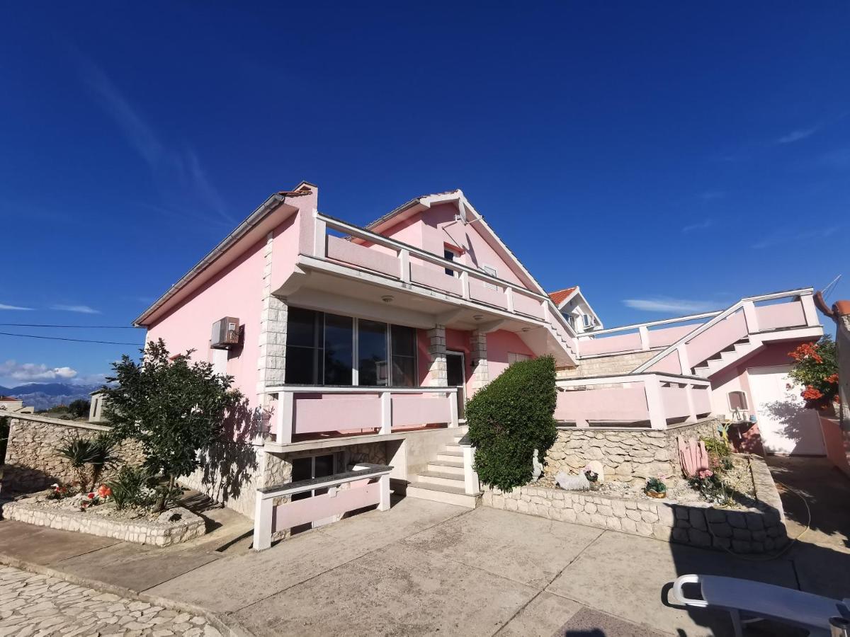 Guest House With Pool Ante فرسي المظهر الخارجي الصورة